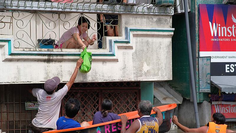 PHILIPPINES-WEATHER-STORM-FLOODING