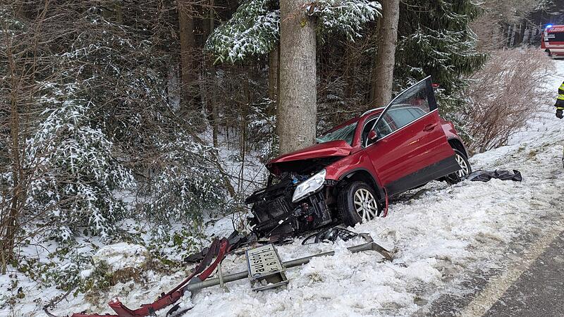 Unfall Schneematsch und Eisregen