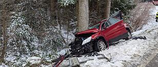 Unfall Schneematsch und Eisregen