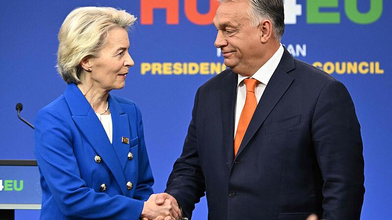 Ursula von der Leyen und Viktor Orban bei Gipfel in Budapest