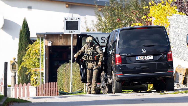 Auto von Amokläufer gefunden: Großeinsatz in Altenfelden