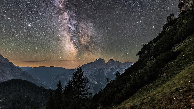 Sternenhimmel über dem Nationalpark Gesäuse