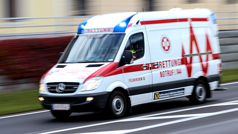 foto: VOLKER WEIHBOLD rettung asb samariterbund einsatz blaulicht notfall