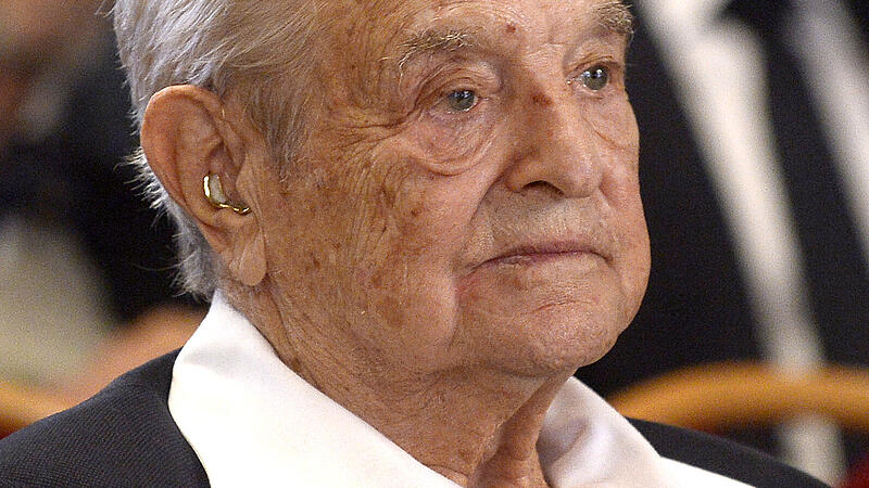 VERLEIHUNG DES "GROSSEN GOLDENEN EHRENZEICHENS": SOROS