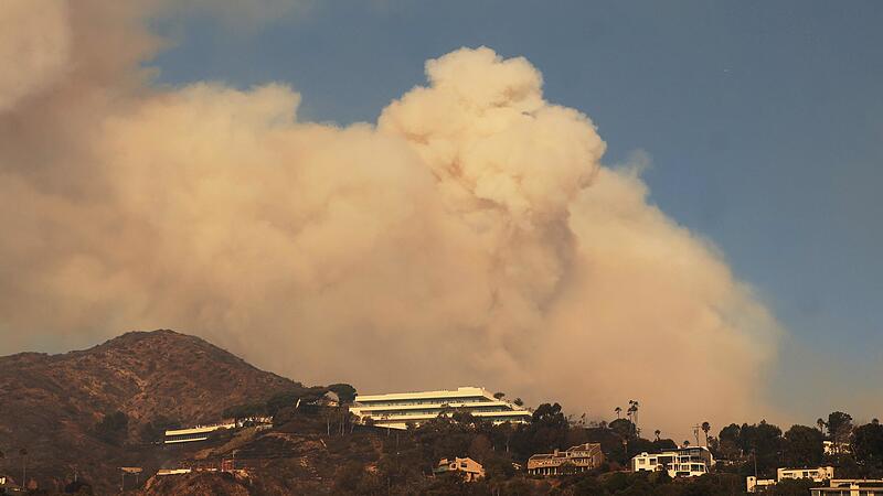 US-ENVIRONMENT-FIRE-MALIBU