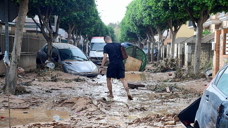 Flutkatastrophe nach Starkregen in Spanien: Mindestens 70 Todesopfer