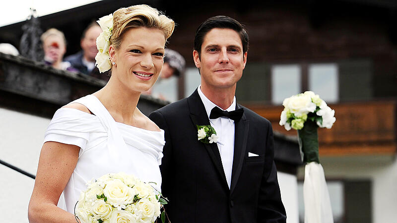 GEPA-16041179060,Maria Riesch und Marcus Höfl bei ihrer Hochzeit im Sommer 2011