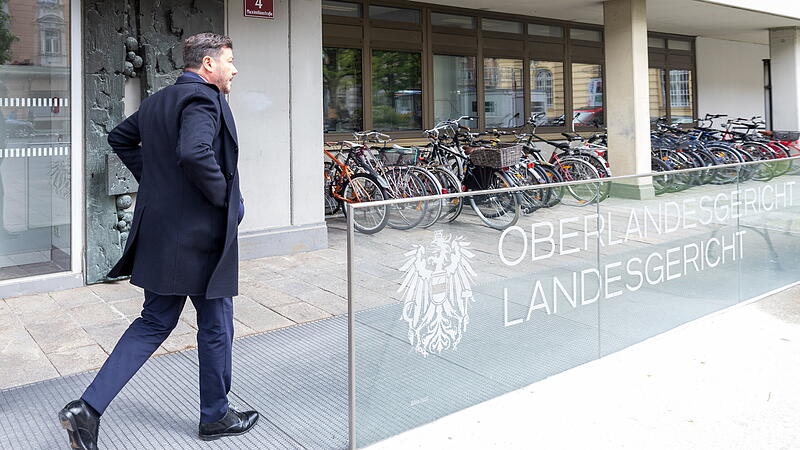 Benko-Konkurs: Zwei Stiftungen in Liechtenstein sollen Unterlagen liefern
