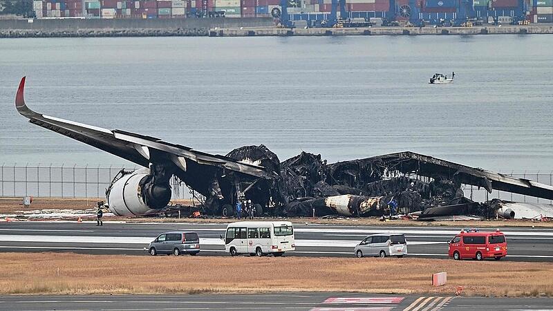USA: Pilot wollte Flugzeug mit 80 Passagieren crashen – Festnahme!, News