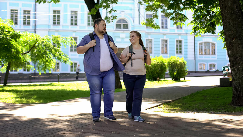 Übergewicht: Schon ein bisschen Gehen bringt viel