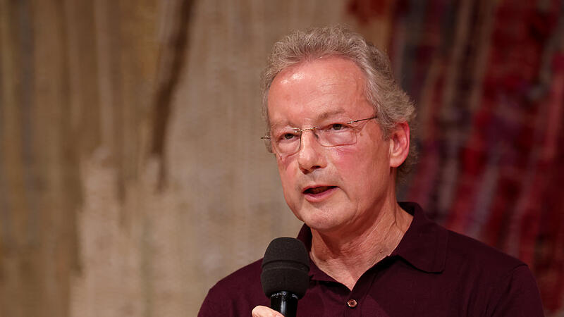 Franz Welser-Möst bei der Diskussion in Linz