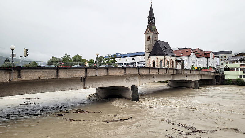 Hochwasser und Überflutungen