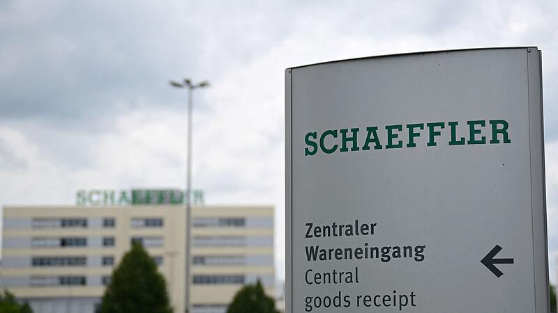 FILES-GERMANY-AUTOMOTIVE-INDUSTRY-RESTRUCTURING-LABOUR-SCHAEFFLE