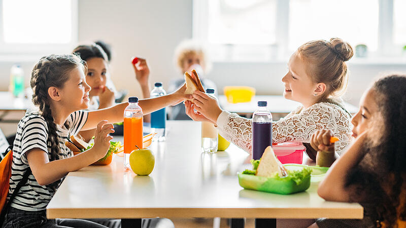 Nährstoffreich, ausgewogen und bunt: So sieht die gesunde Schuljause aus