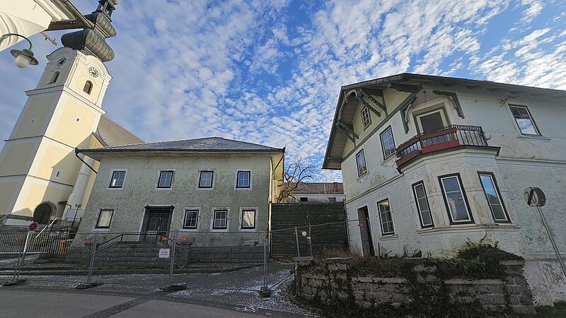 Alter Vierkanthof im Ortszentrum von Waldzell vor ungewisser Zukunft