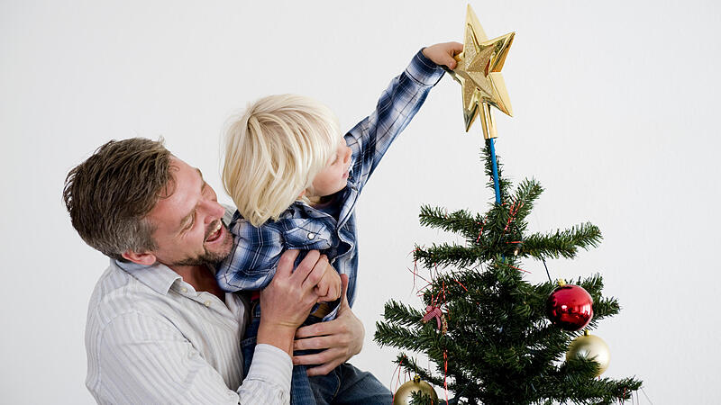 Grüne Weihnachten: So bleibt der Christbaum frisch