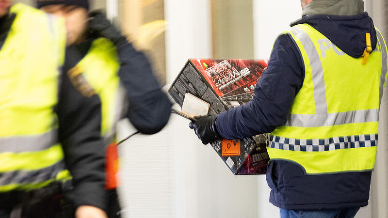 Attnanger verkaufte illegale Pyrotechnik über soziale Medien an Minderjährigen