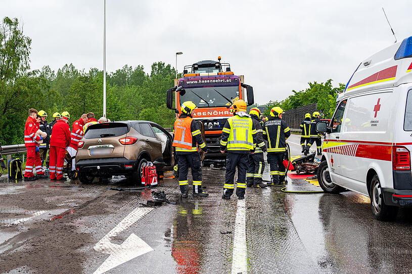 Chaos Im Frühverkehr Nach Unfall Auf Der B3 | Nachrichten.at