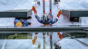 Heute wird noch trainiert, Freitag (Super-G), Samstag (Abfahrt) und Sonntag (Slalom) wird es dann ernst. "Wer sich zu den besten Abfahrern der Welt zählen will, muss in Kitzbühel gewonnen haben", sagte etwa Österreichs Ski-Kaiser Franz Klammer, dessen Premierensieg auf der Streif sich heuer zum 50. Mal gejährt hat.