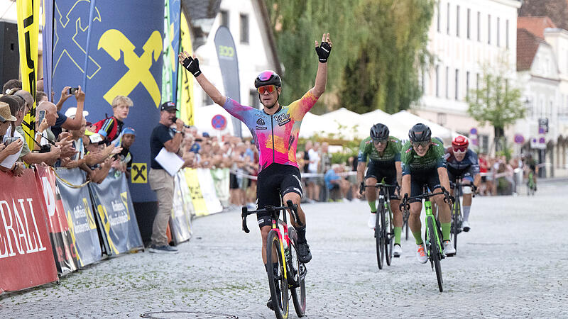 Das Kopfsteinpflaster glühte in Steyr: Heißes Sprint-Duell in der Altstadt