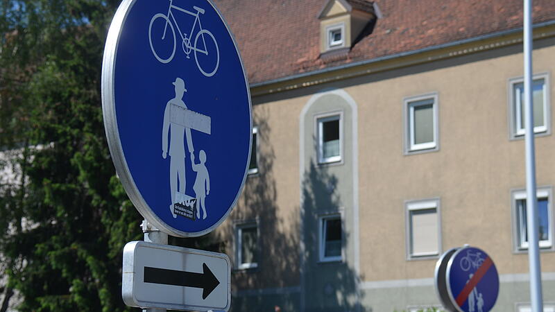 Schilda für Radfahrer am Taborknoten