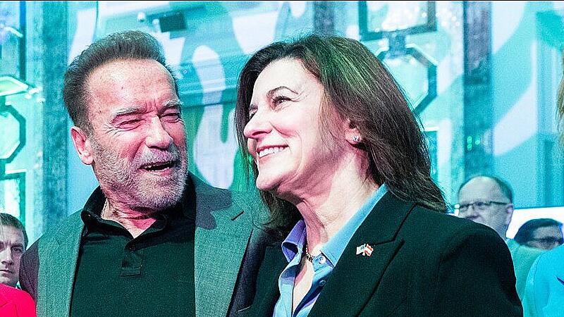 AUSTRIAN WORLD SUMMIT: SCHWARZENEGGER / VAN DER BELLEN / GEWESSLER / KENNEDY