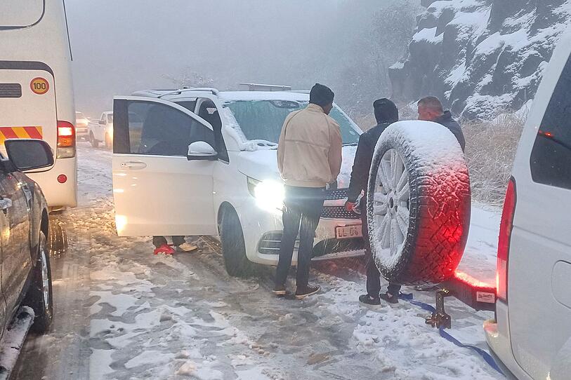 Extreme Mengen: Schneechaos in Südafrika