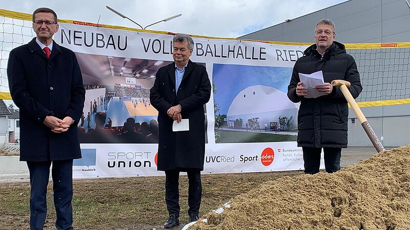 Spatenstich für neue Volleyballhalle mit Vizekanzler