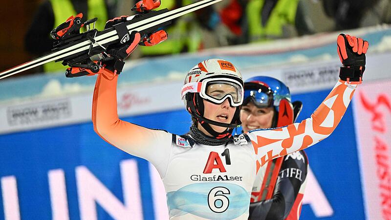 ALPINE-SKIING-WORLD-AUT-WOMEN-SLALOM-RUN2