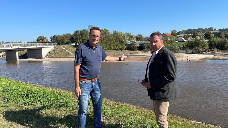 Hochwasserschutz Geschiebe Geröll Flussbett