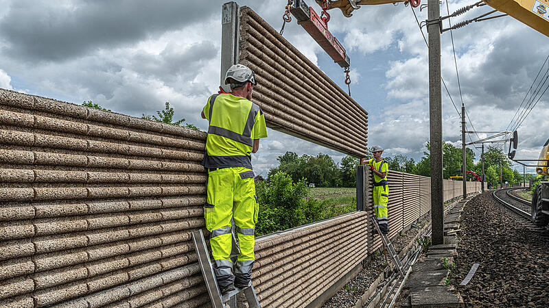 Schallschutzwand: ÖBB testen Recyclingbeton