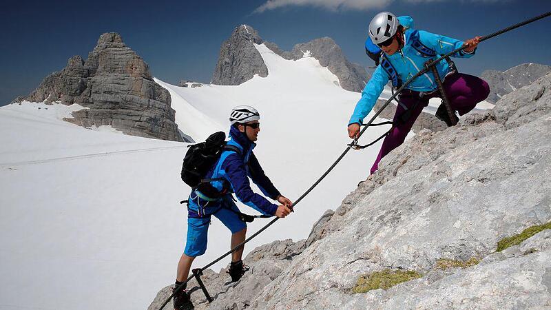 Bergsteiger von Blitz getroffen