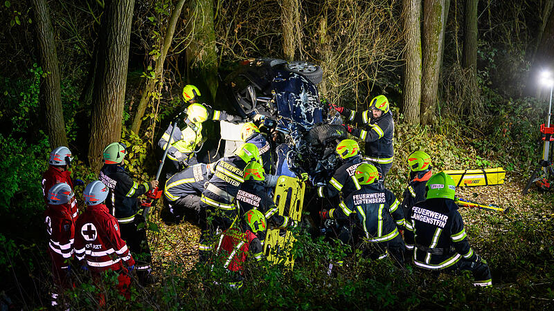 Schwerer Verkehrsunfall auf der B3 in Luftenberg an der Donau