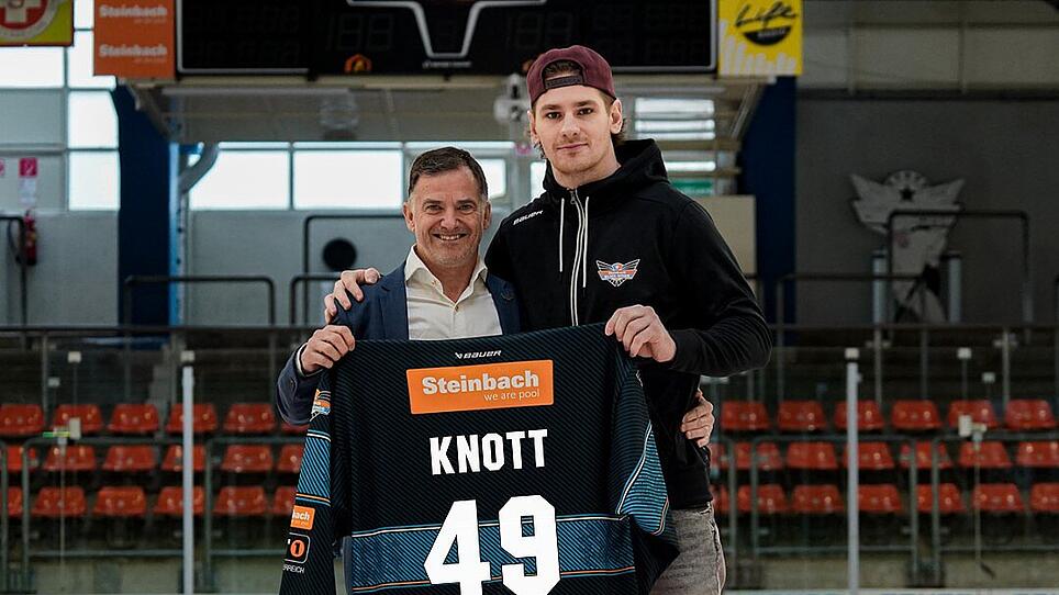 Graham Knott unterschrieb für zwei weitere Jahre bei den Black Wings