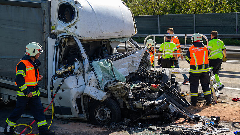 Schwerer Unfall auf Welser Autobahn