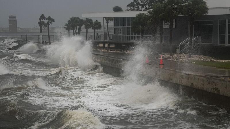 TOPSHOT-US-WEATHER-HURRICANE-MILTON