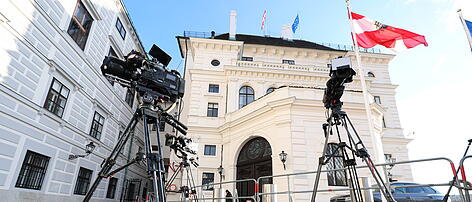 KOALITION: HOFBURG