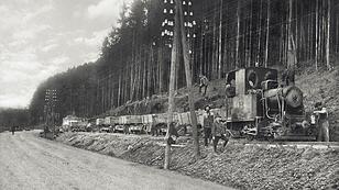 The Florianerbahn ran for the last time in 1973 where a cycle path is being built today