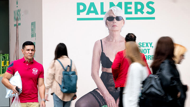 AUSTRIA-RETAIL-FASHION-PALMERS