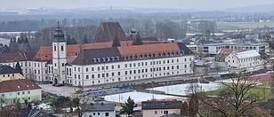 Baumgartenberg Ortsansichtt Kloster