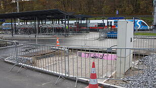 Endlich Baubeginn für Toilette am neuen Bahnhof