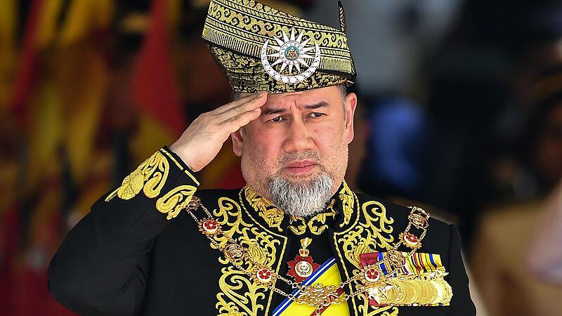 Malaysia: Nach Spekulationen dankt König ab