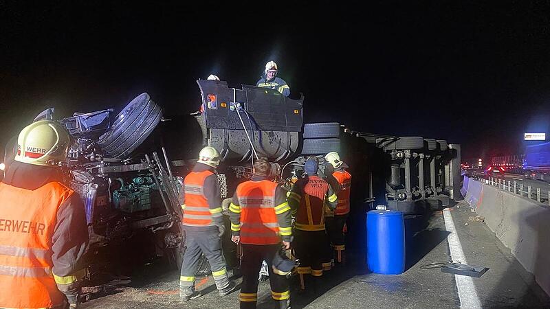 Unfall eines Lkw auf der A25 bei Wels führt zu erheblichen Verkehrsbehinderungen