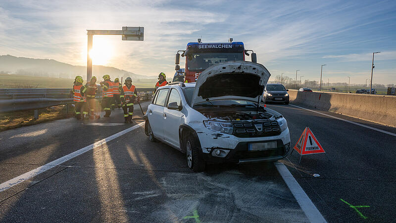 Auffahrunfall auf der Autobahn A1 mit 4 Verletzten Personen