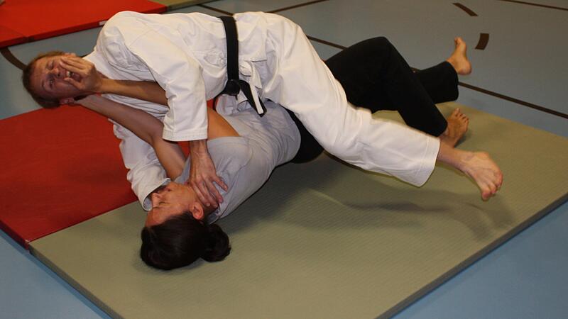 Selbstverteidigung Frauen Jiu-Jitsu