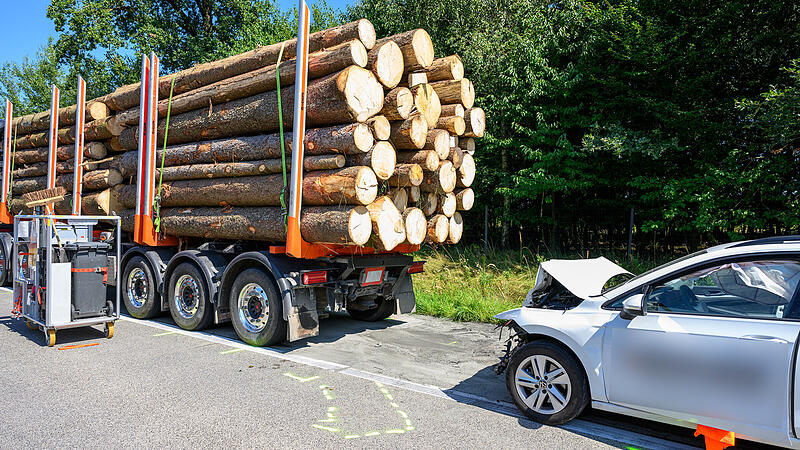 Schwerer Verkehrsunfall auf der A1 bei Allhaming