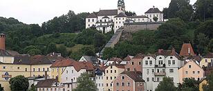 Witwe gibt entwendete Statue an Kirche zurück