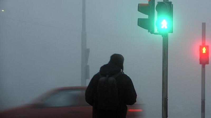 Nebel Kreuzung Unfall Auto