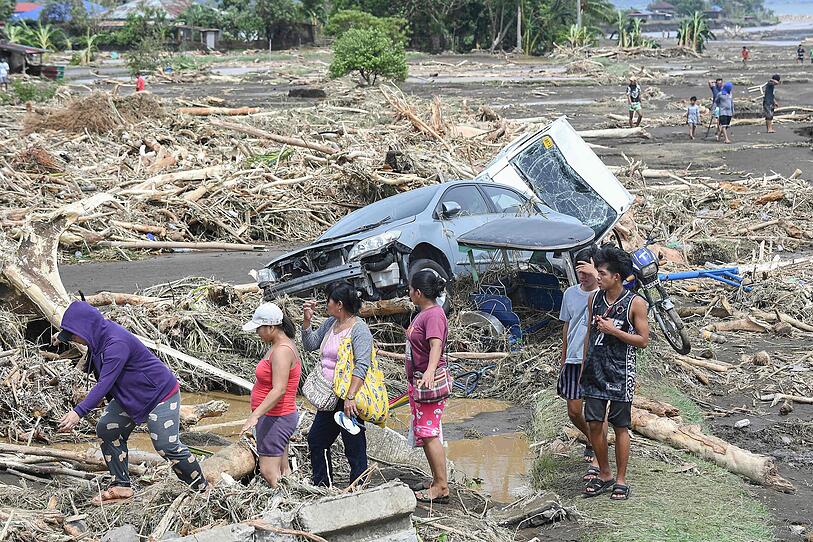 Tropensturm "Trami": Bereits 66 Tote auf den Philippinen