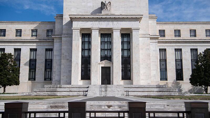 US Federal Reserve Leaves Key Interest Rate Unchanged Again - 24 Hours ...